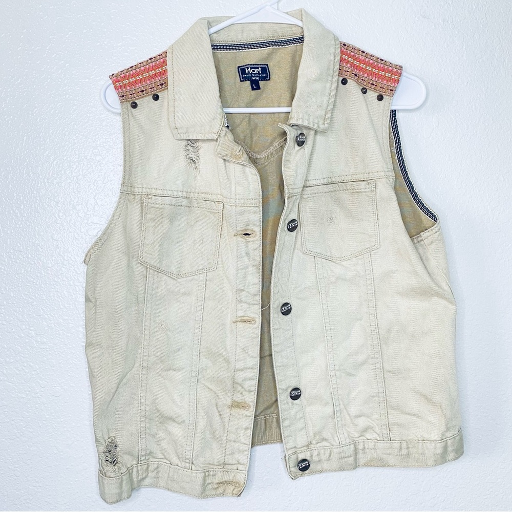 🍓 Hart Denim Collection Distressed Studded Embroidered Button Front Vest Large